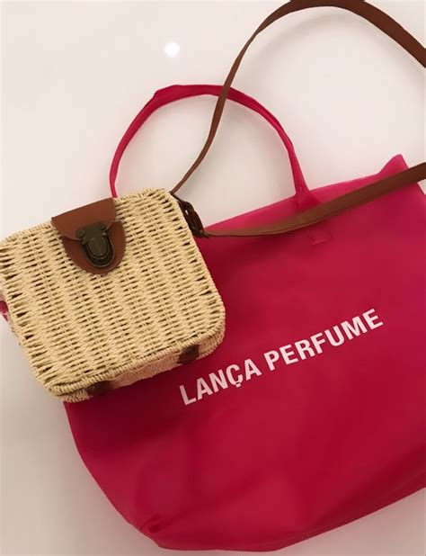 Bolsa De Praia Lança Perfume .